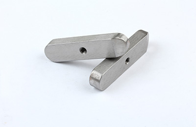 不銹鋼2CR13 兩頭圓按圖定制打孔平鍵、鍵銷